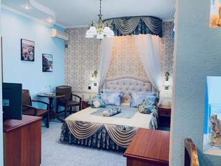 Гостевой дом Evropa Абинск Улучшенный номер с кроватью размера «king-size»-3